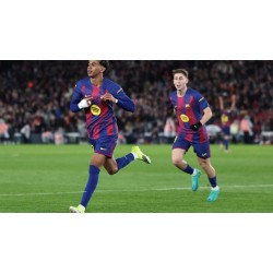 Gerüchte und Klatsch sind nichts als eine leere Illusion